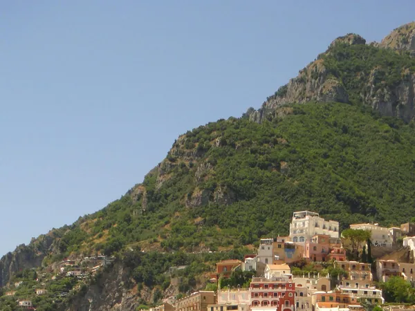 Hotel Rocca — boutique ξενοδοχείο στους βράχους του Ποζιτάνο, Αμαλφιτανή Ακτή